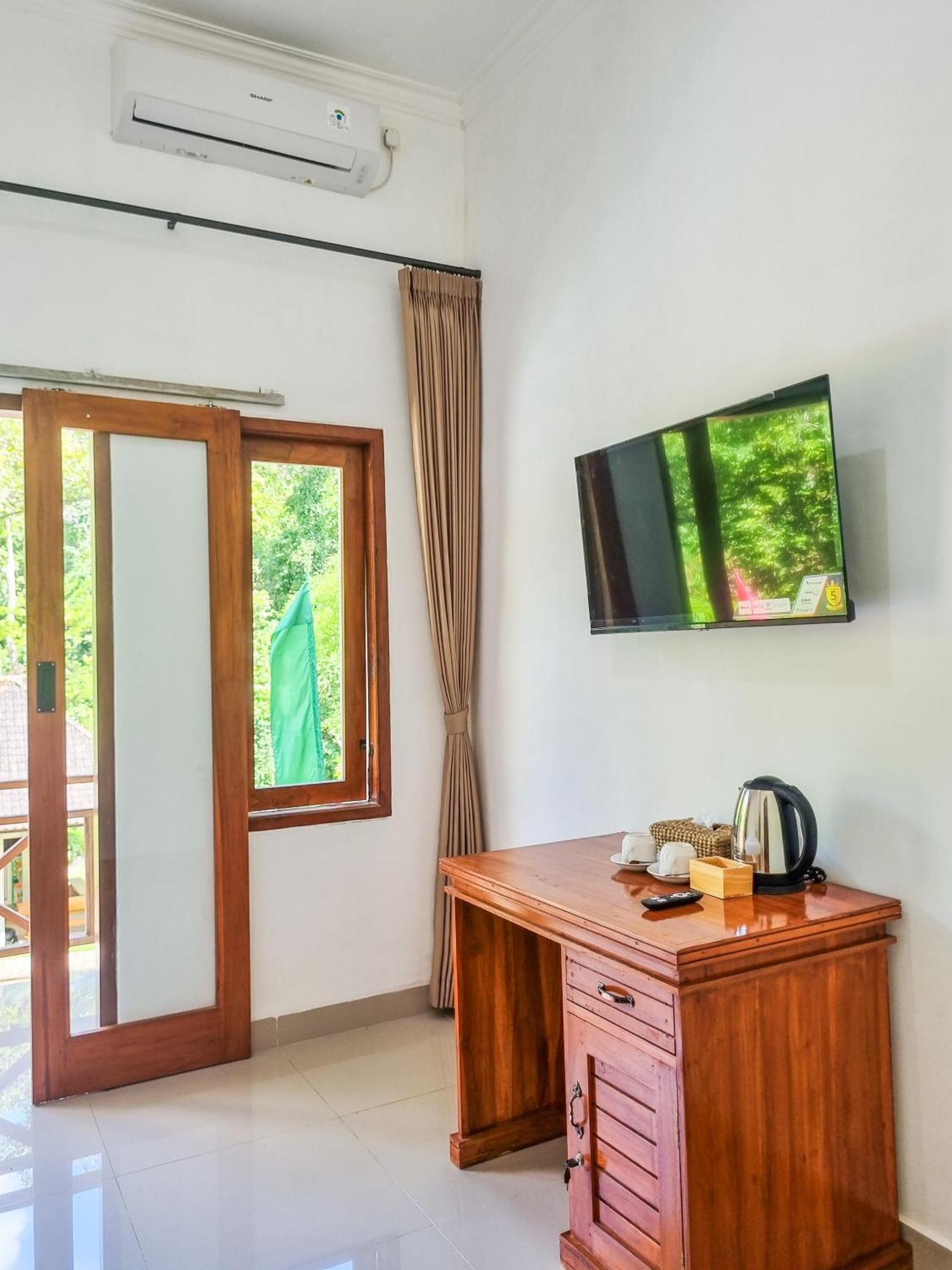Aum Resort Pulukan Esterno foto